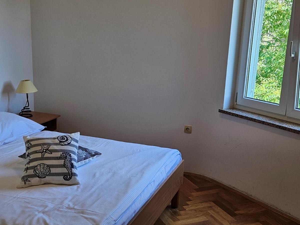Apartments Trojak Башка Экстерьер фото