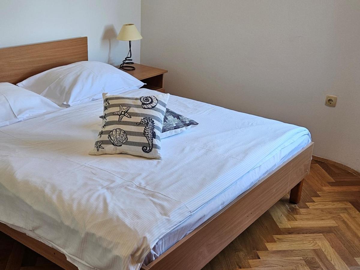Apartments Trojak Башка Экстерьер фото
